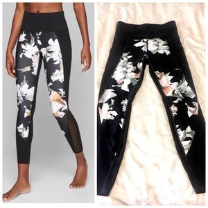 Athleta Blossom Intuition 7/8 tights pants